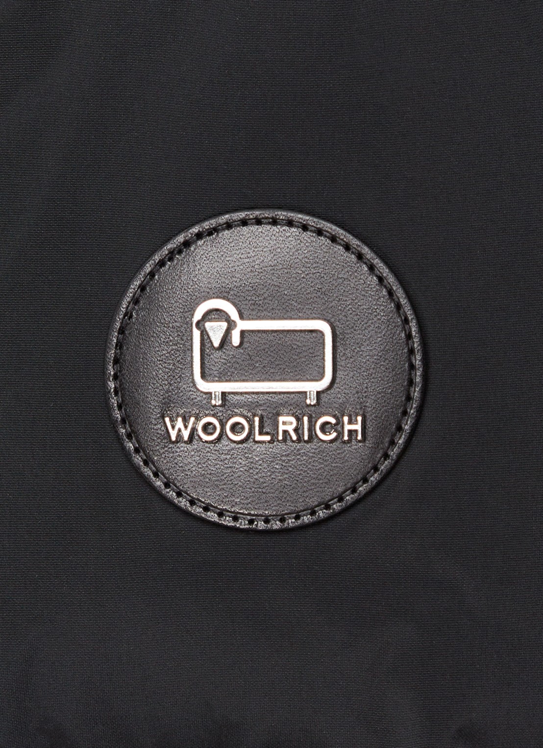 Woolrich Alsea gewatteerde jas met donsvulling met steekzakken - detail 6 zwart
