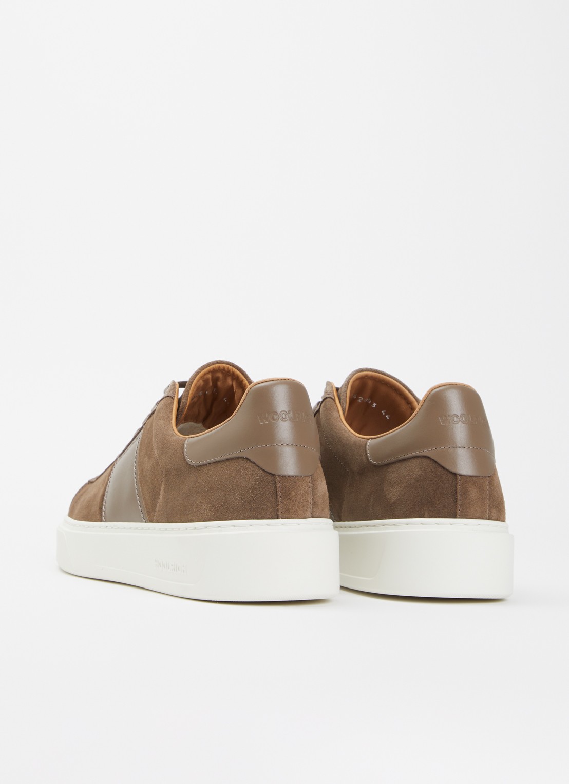 Woolrich Classic Court sneaker van suède met details van kalfsleer  - achterkant 4 lichtbruin