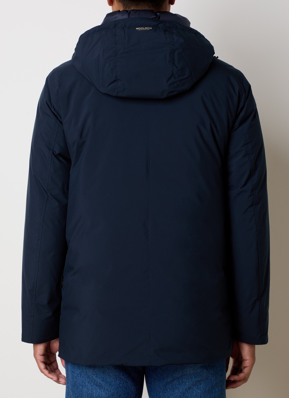 Woolrich Cloud Arctic gewatteerde parka met donsvulling en waterafstotende coating - achterkant 3 donkerblauw