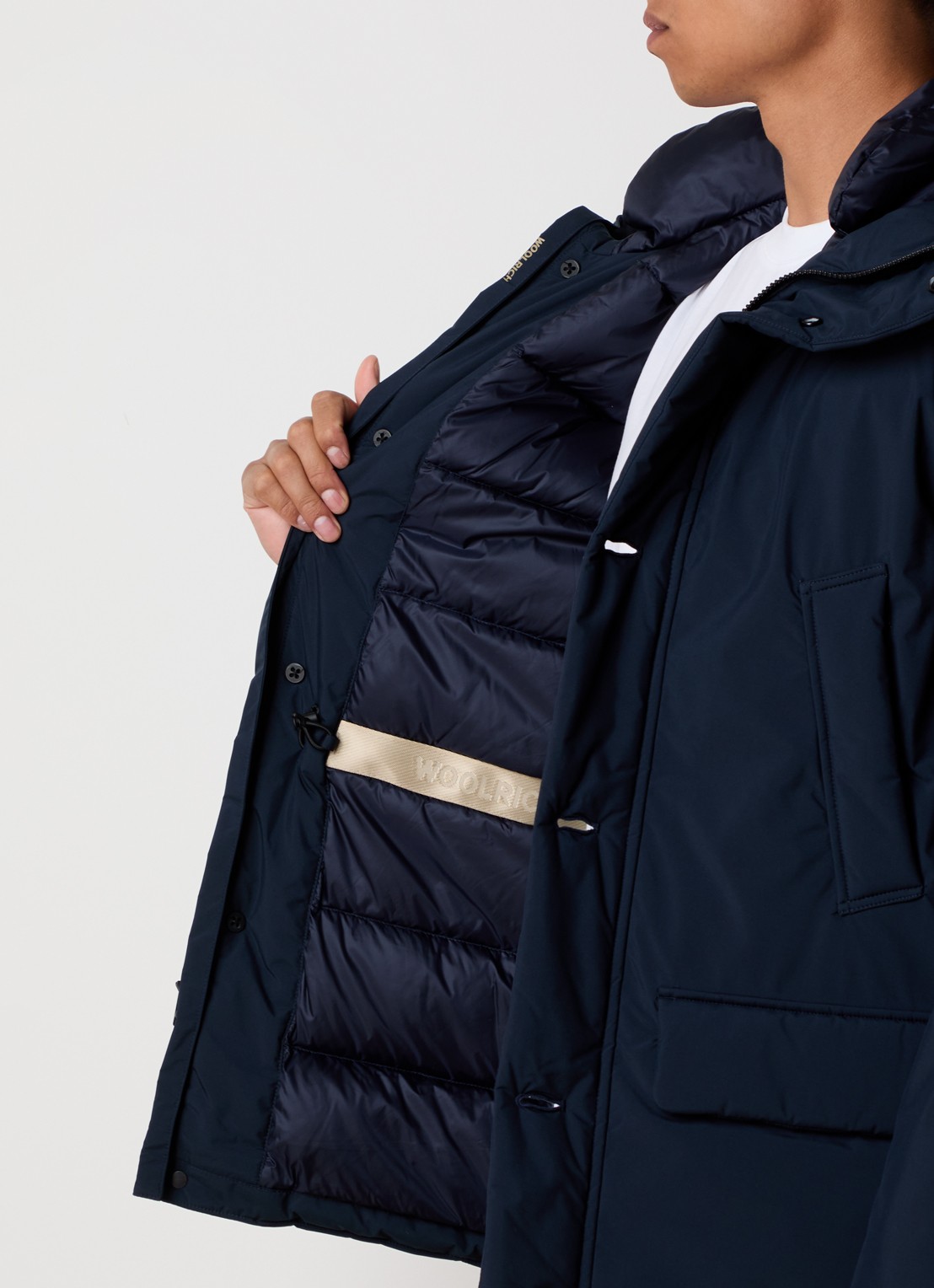 Woolrich Cloud Arctic gewatteerde parka met donsvulling en waterafstotende coating - detail 6 donkerblauw