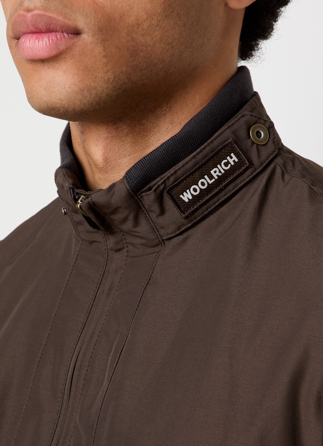 Woolrich Jack met logo en steekzakken - detail 6 lichtbruin