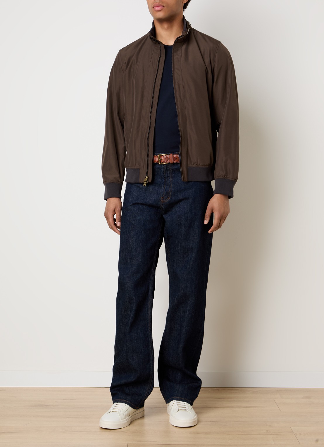 Woolrich Jack met logo en steekzakken - voorkant 3 lichtbruin