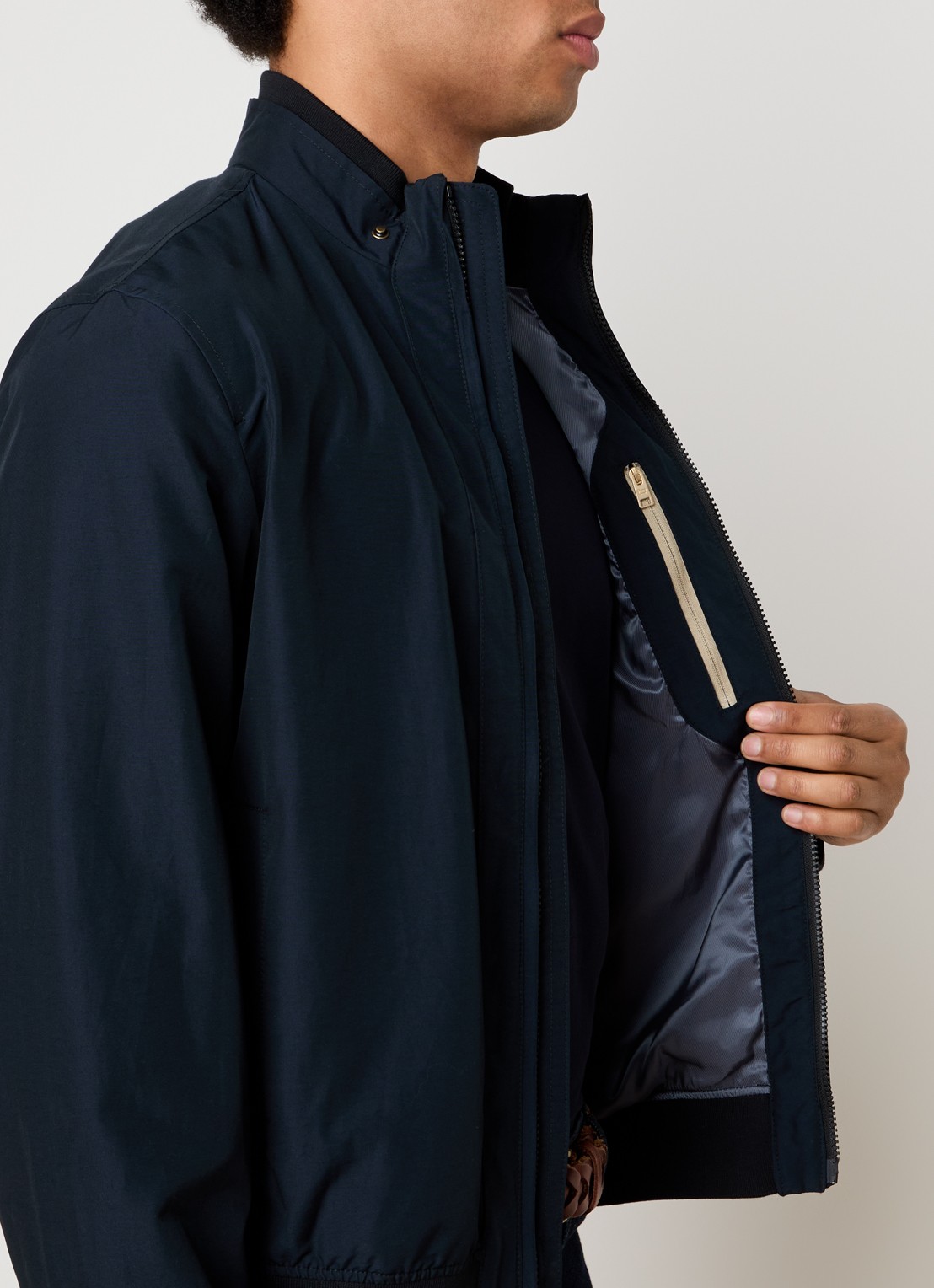 Woolrich Jack met logo en steekzakken - detail 3 donkerblauw