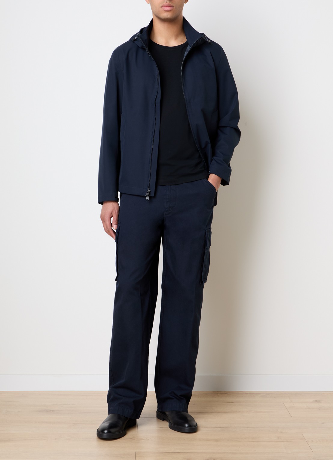 Woolrich Softshell jack met capuchon - voorkant 3 donkerblauw