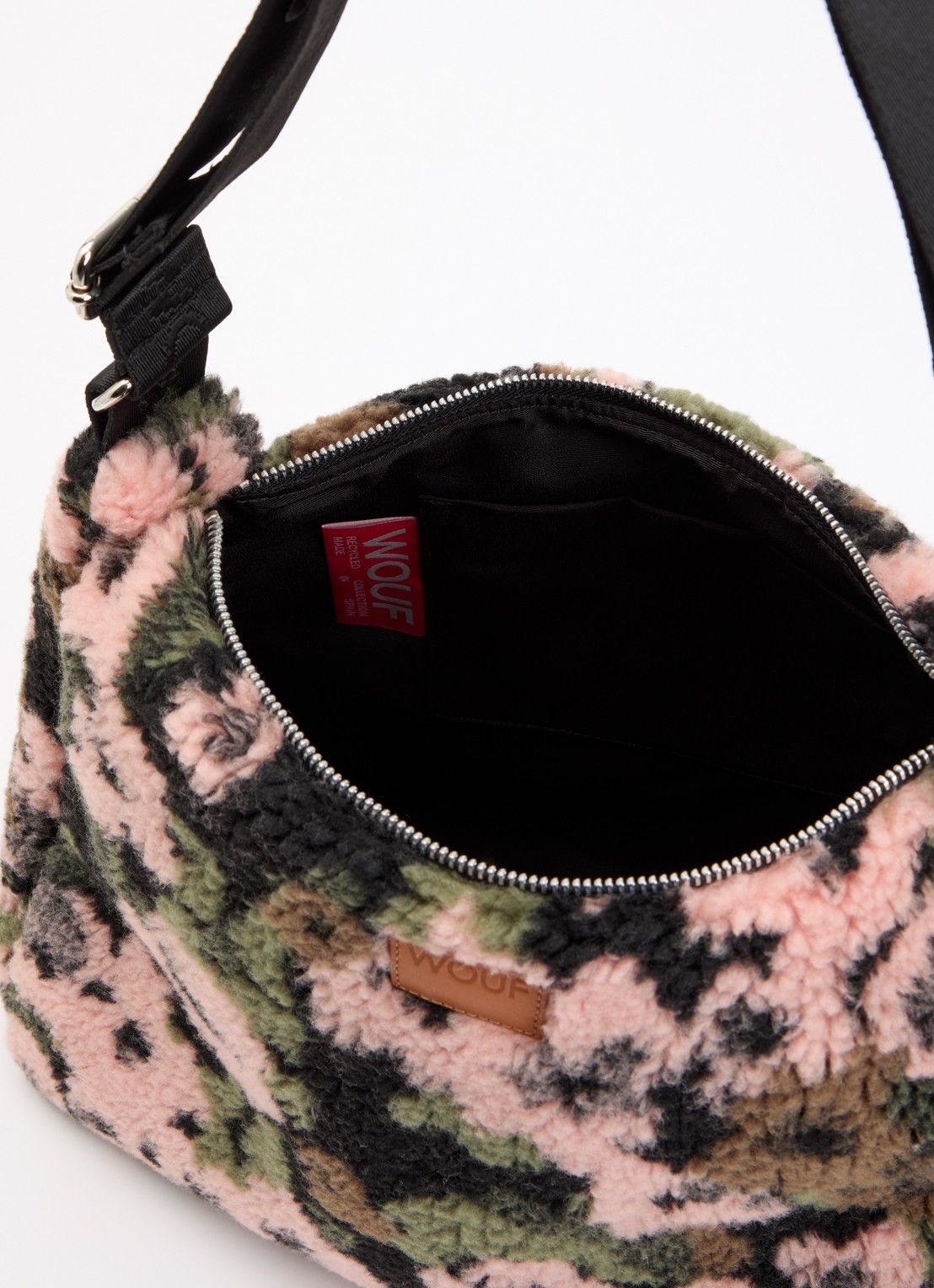 Wouf Margot Hobo schoudertas van teddy met print - detail multicolor
