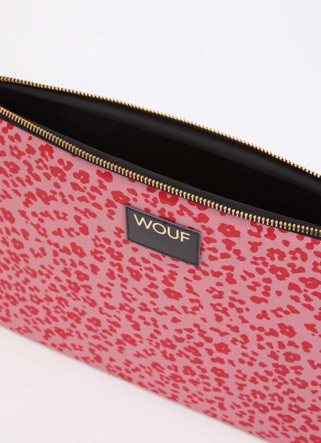 Wouf Roar laptophoes 13 en 14 inch met panterprint - detail 2 roze