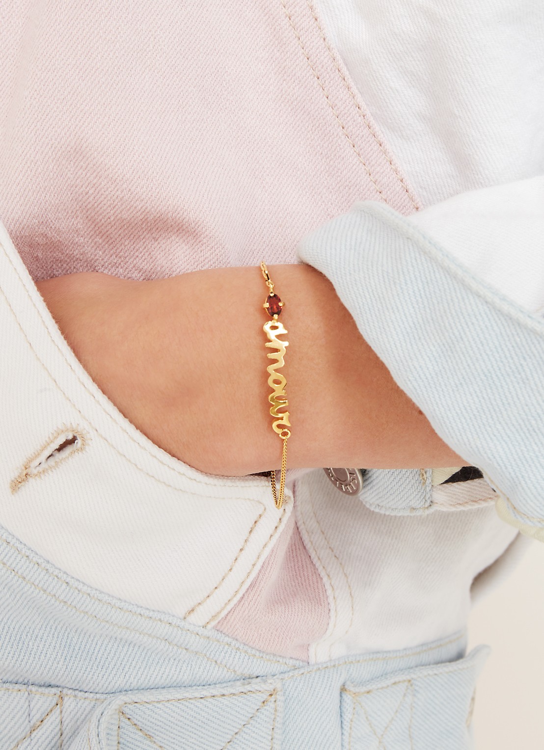 Wouters & Hendrix Wouters & Hendrix Armband Amour verguld - voorkant 3 goud