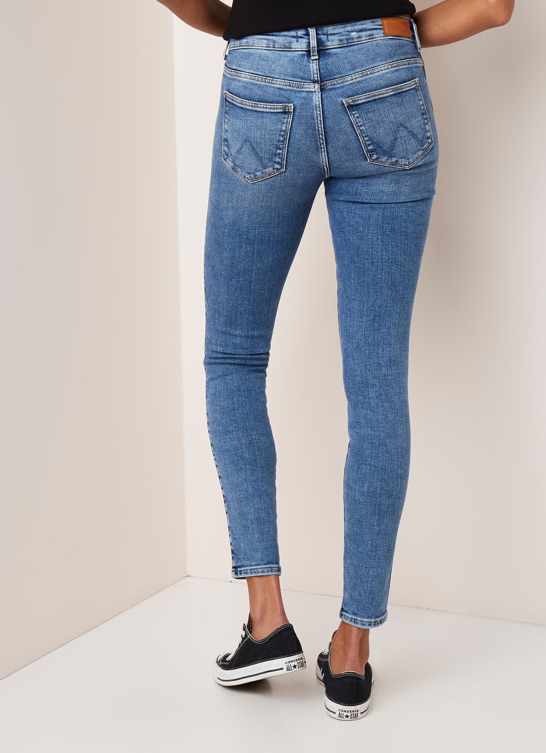 Wrangler Mid waist skinny jeans met medium wassing - achterkant 3 indigo