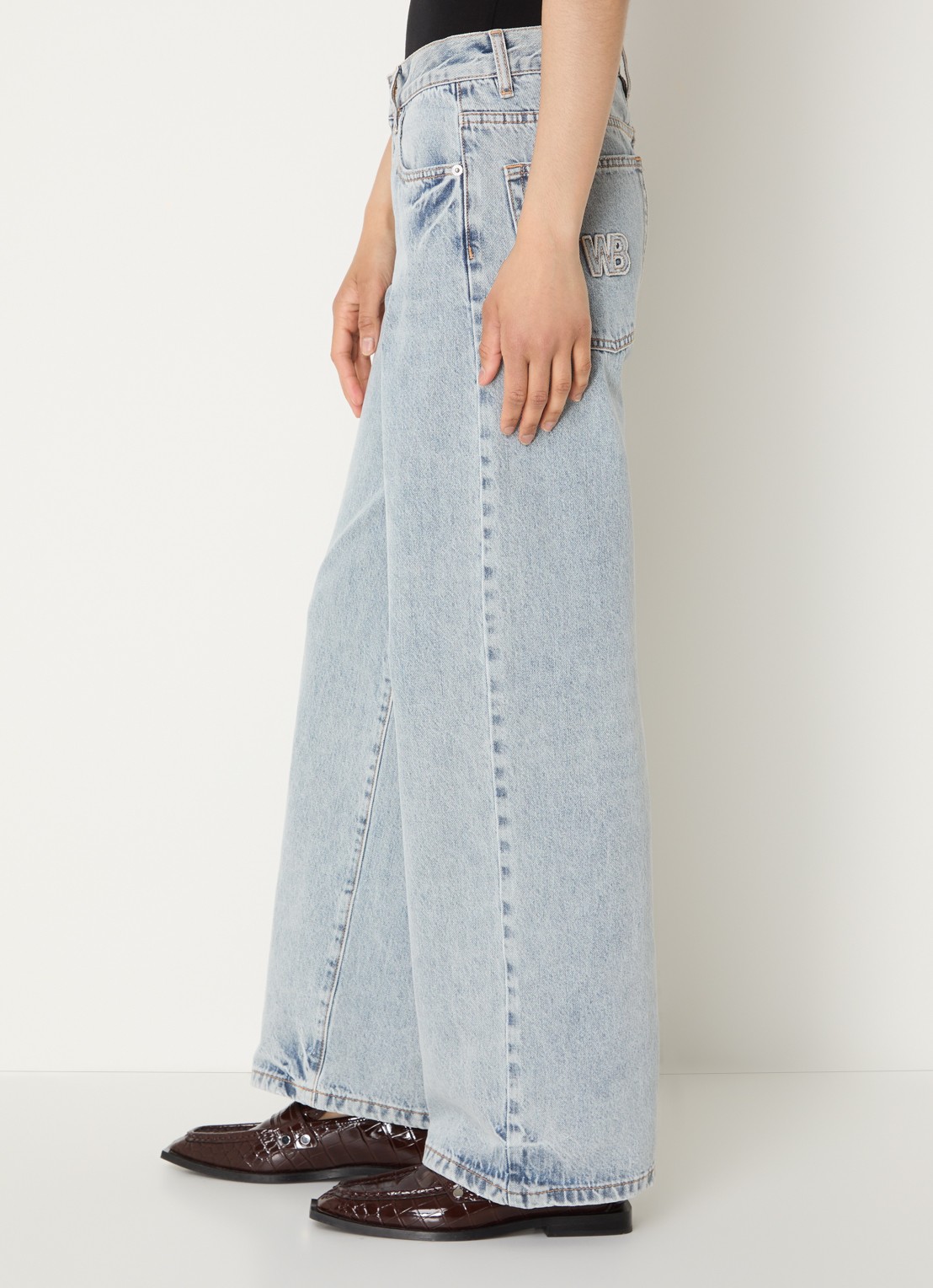 WRSTBHVR Maila mid waist straight leg jeans met lichte wassing - detail 5 indigo