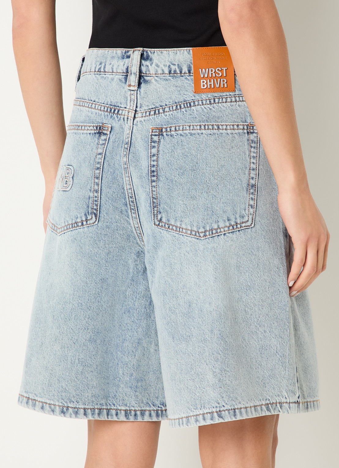 WRSTBHVR Yumi high waist wide leg korte broek van denim - achterkant 4 indigo