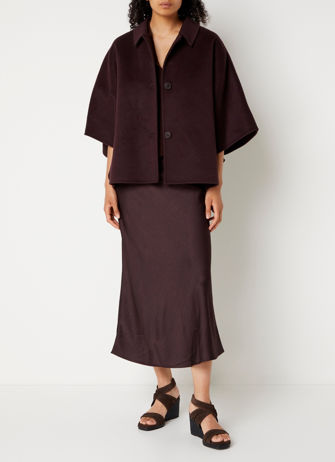 Xandres Cabi mantel in wolblend met kraag - voorkant 2 aubergine