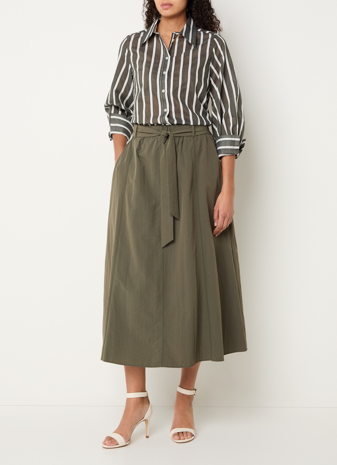 Xandres Heloisa semi-transparante blouse met streepprint - voorkant 3 bronsgroen