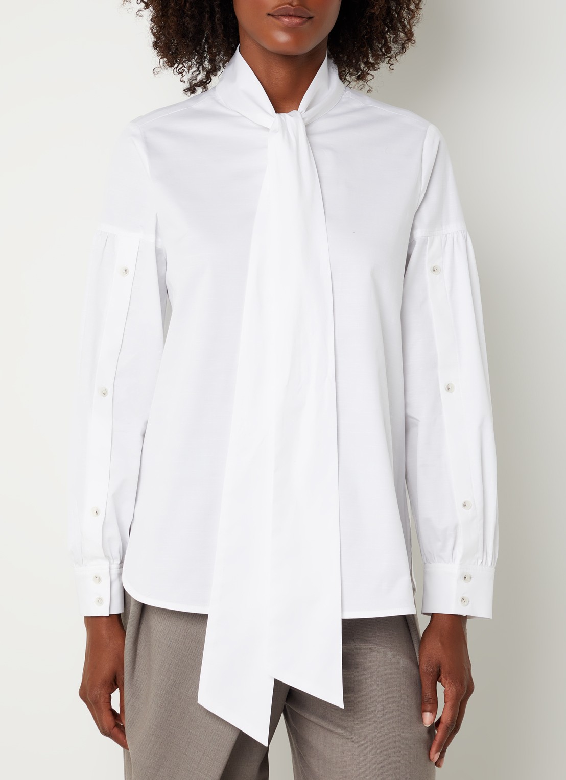 Xandres Hermino blouse met sjaalkraag - detail 3 wit