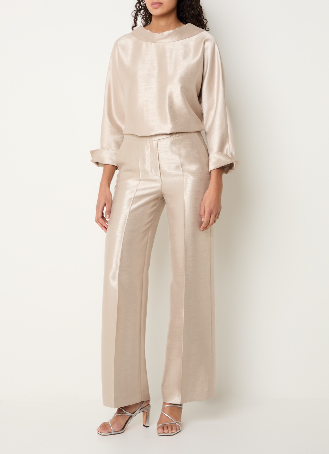 Xandres Hubje blouse met metallic finish - voorkant 3 beige