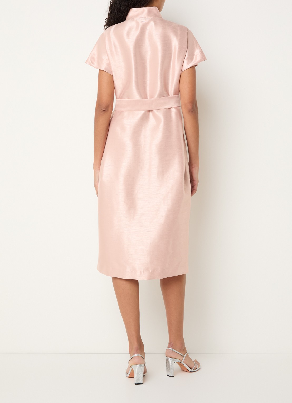 Xandres Koji midi blousejurk met metallic finish - achterkant 2 zalmroze