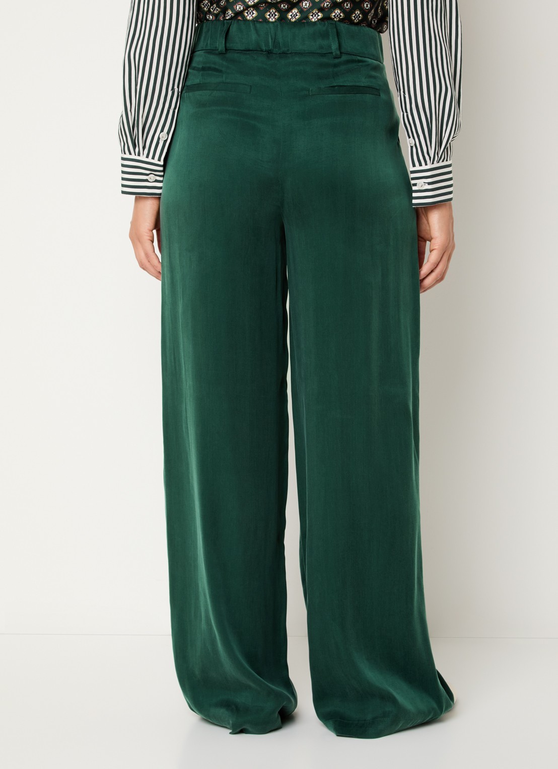 Xandres Phia high waist loose fit pantalon met steekzakken - achterkant groen