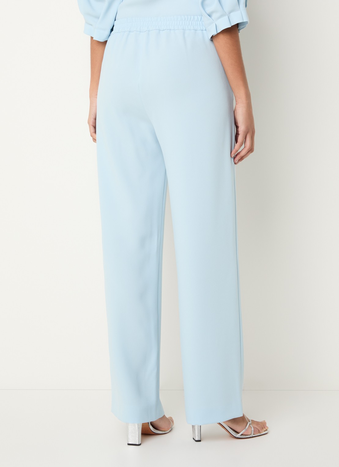 Xandres Phocas high waist straight fit pantalon met steekzakken - achterkant lichtblauw