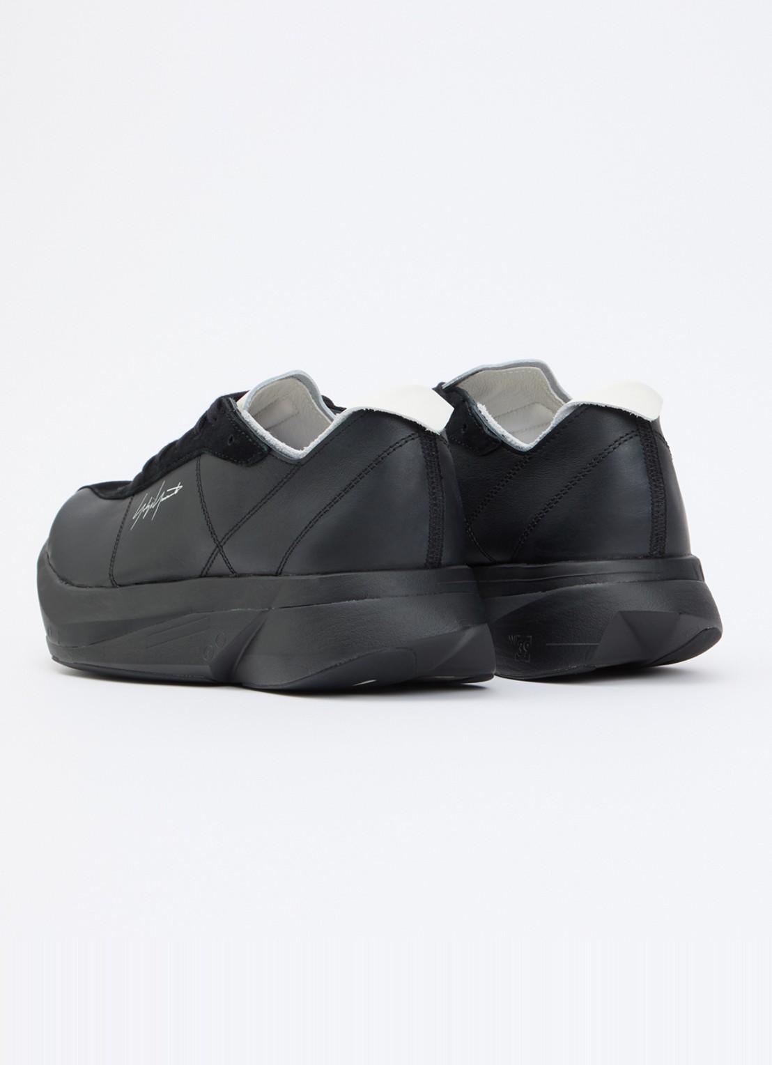 Y-3 Adios Pro 3.0 sneaker van leer met suède details - achterkant zwart