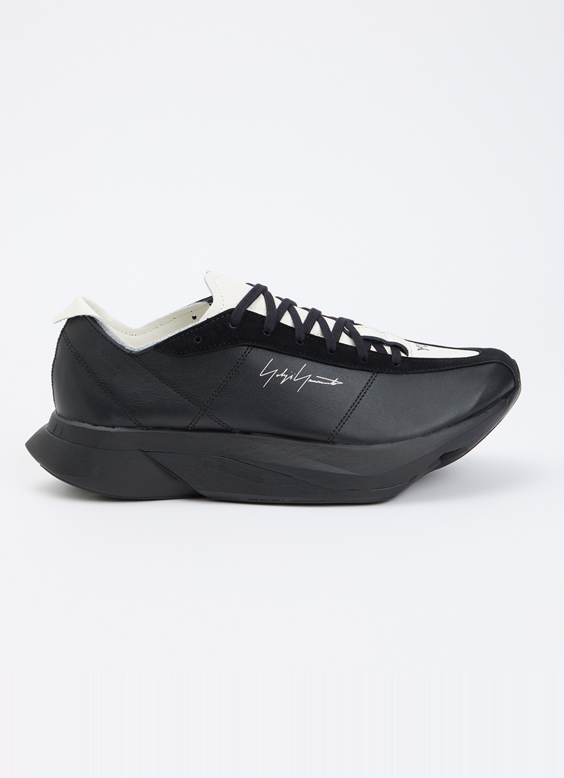 Y-3 Adios Pro 3.0 sneaker van leer met suède details - voorkant 2 zwart