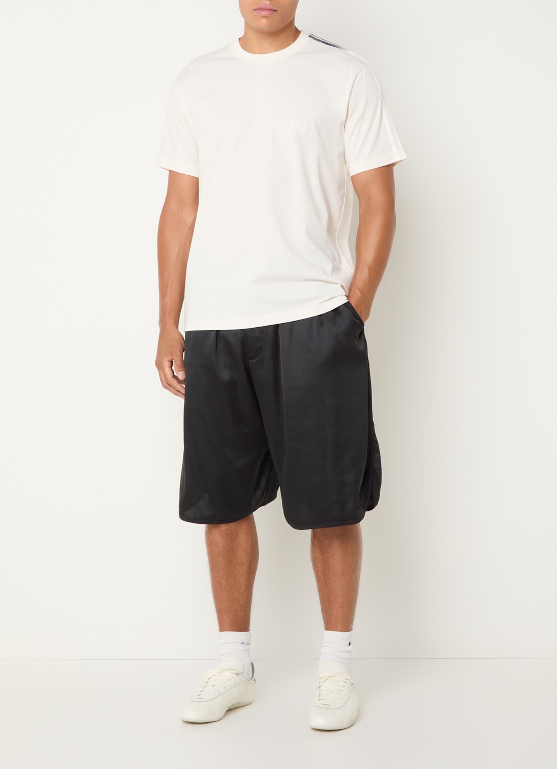 Y-3 T-shirt met logo - voorkant 4 beige