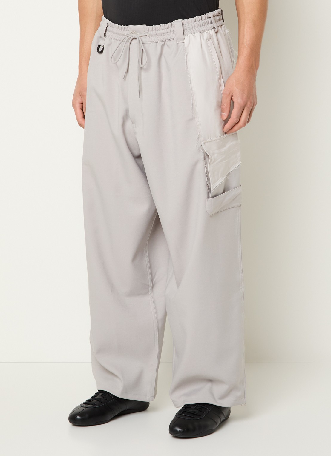 Y-3 Wide fit cargobroek met steekzakken - detail grijs