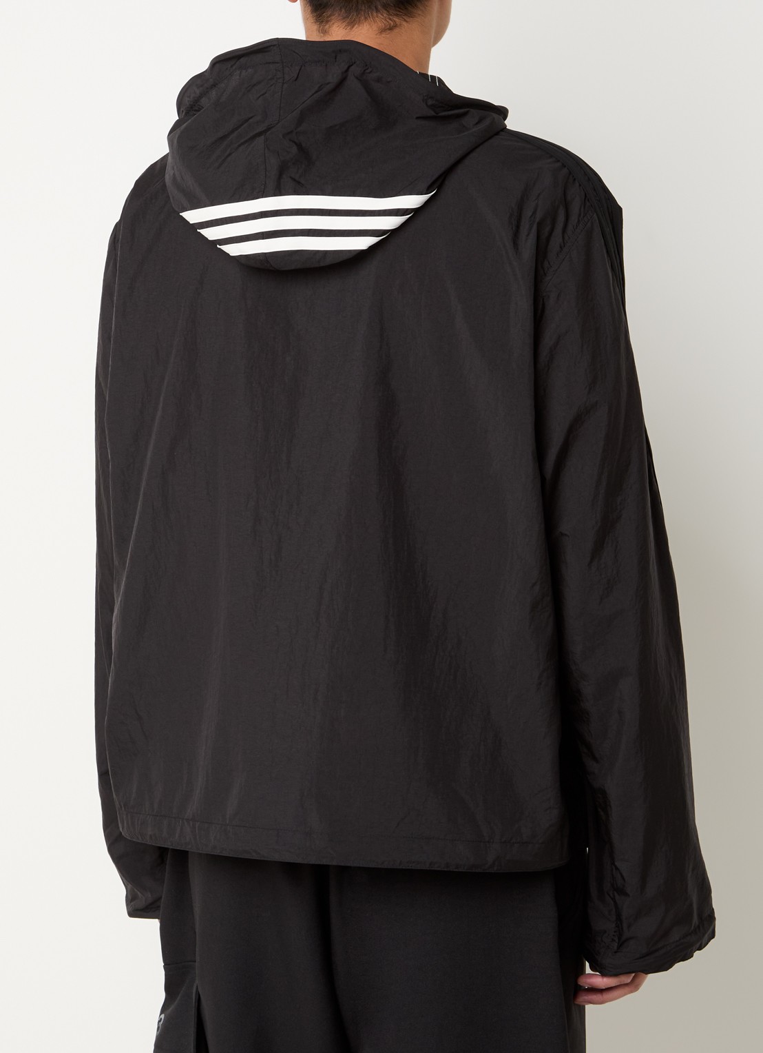 Y-3 Windjack met logo en capuchon - achterkant 4 zwart