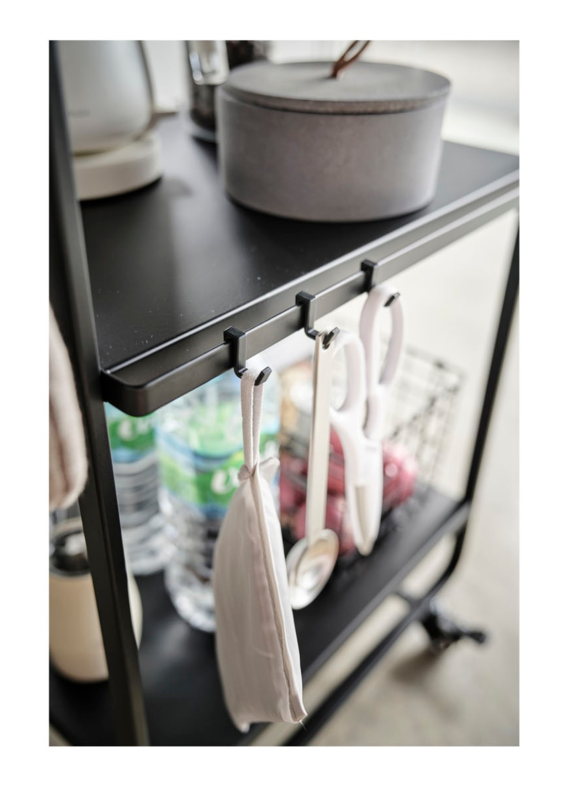 Yamazaki 3-Tiered Tower opbergtrolley  - detail 5 zwart