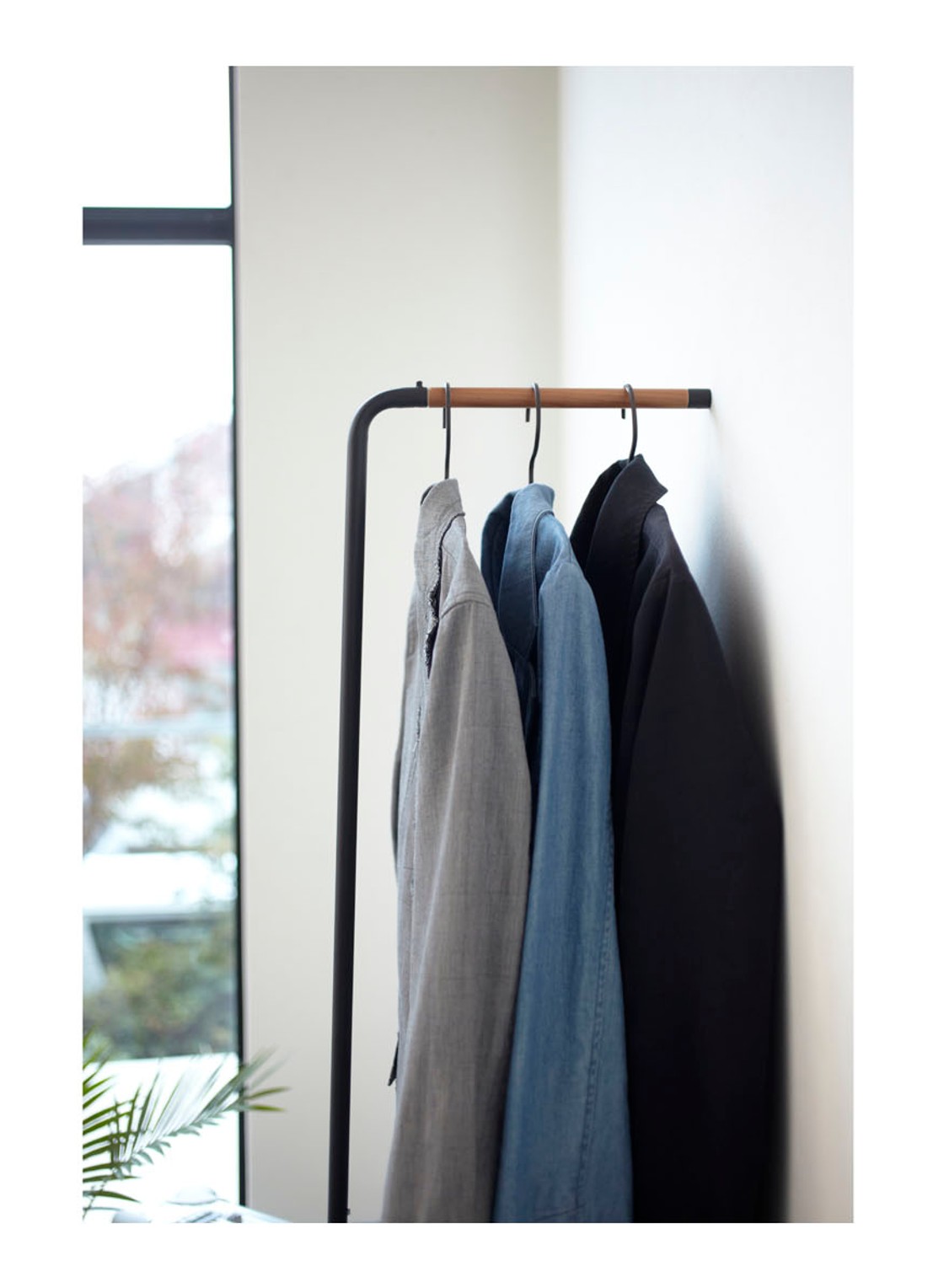 Yamazaki Hanger Rack 0.0 - black - detail zwart
