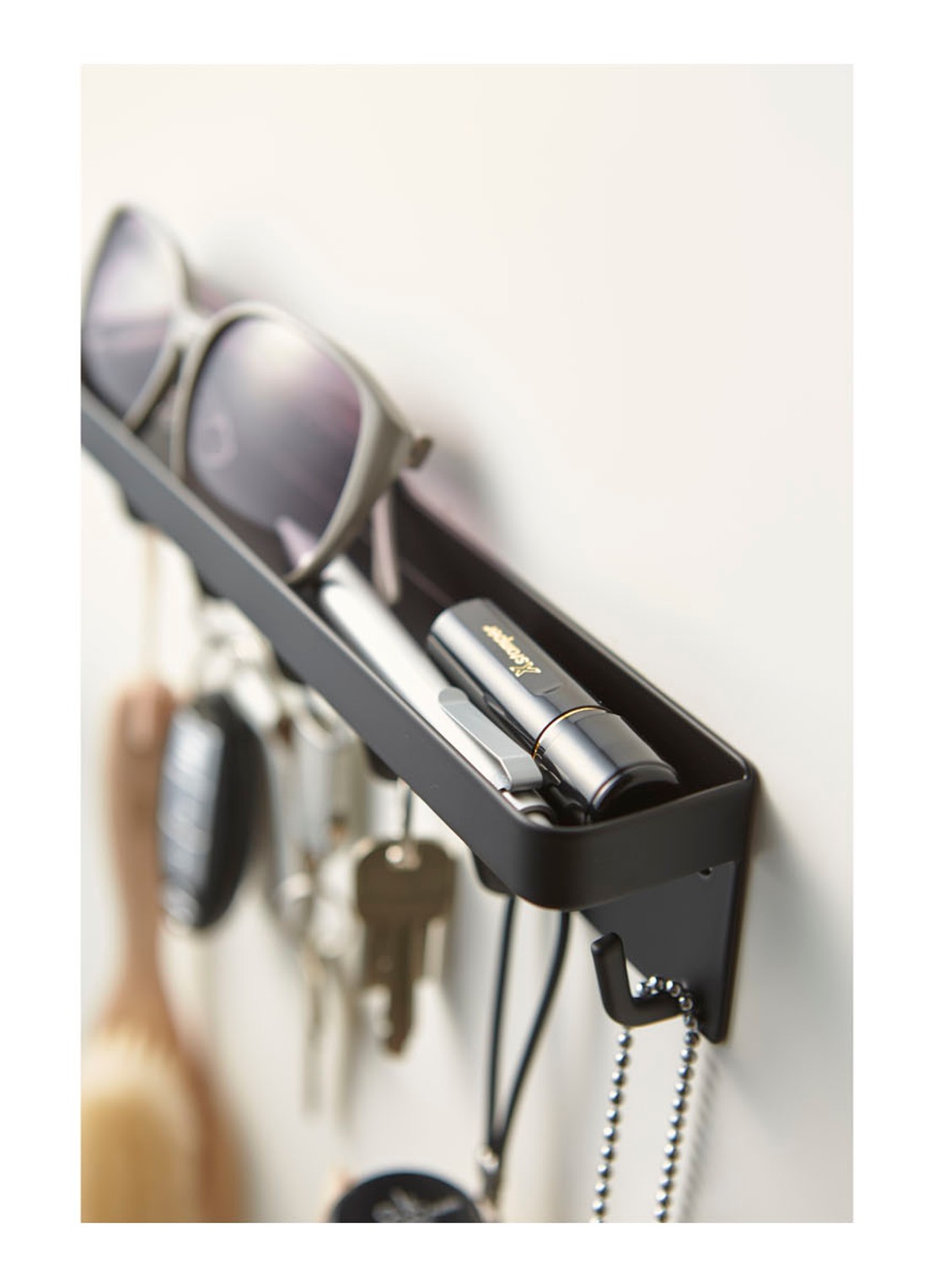 Yamazaki Smart magnetisch sleutelrek 24,5 cm - detail 2 zwart