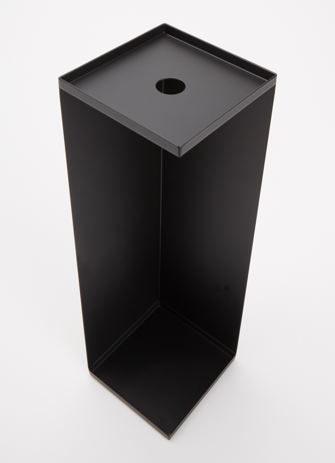 Yamazaki Smart toiletrolhouder  - voorkant 2 zwart