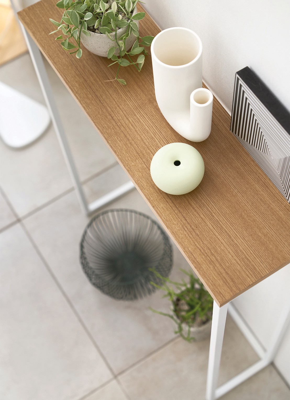 Yamazaki Tower wandtafel 60 x 80,5 cm - detail 3 wit