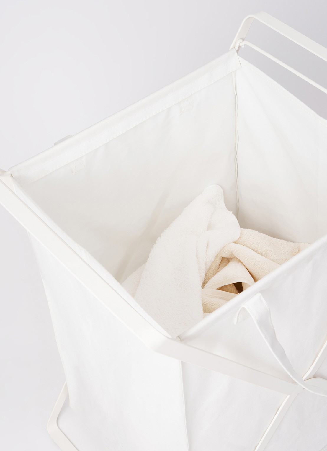 Yamazaki Tower wasmand 64 cm - achterkant 3 wit