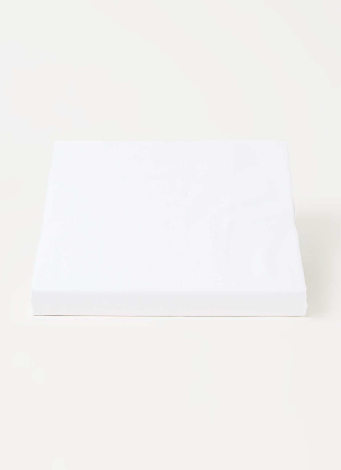 Yumeko Hoeslaken van  katoensatijn 300TC, hoekhoogte 30 cm - voorkant 2 wit