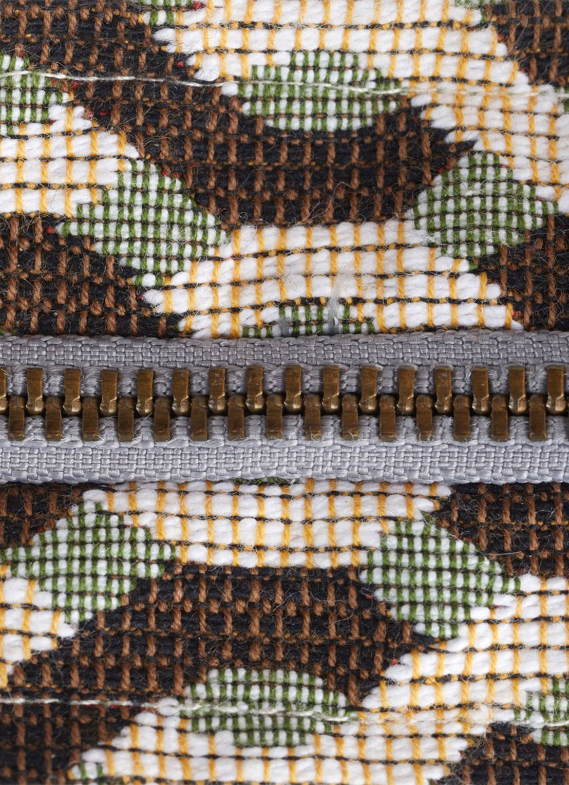 Yves Delorme Aime toilettas met print - detail 2 groen