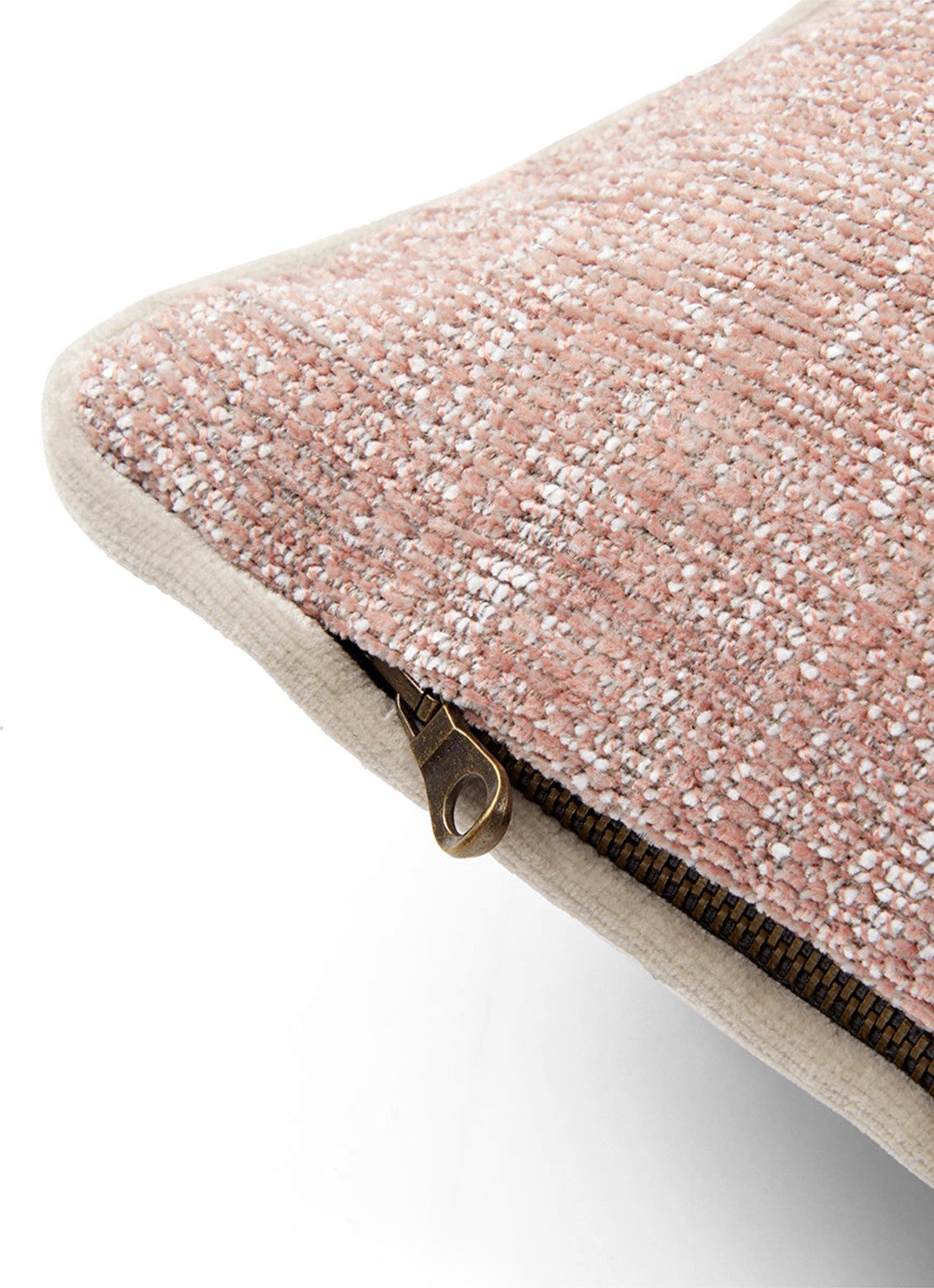 Yves Delorme Brume sierkussenhoes - voorkant 4 beige