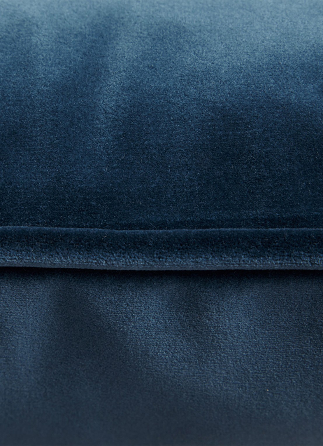 Yves Delorme Divan sierkussenhoes van fluweel - detail 2 donkerblauw