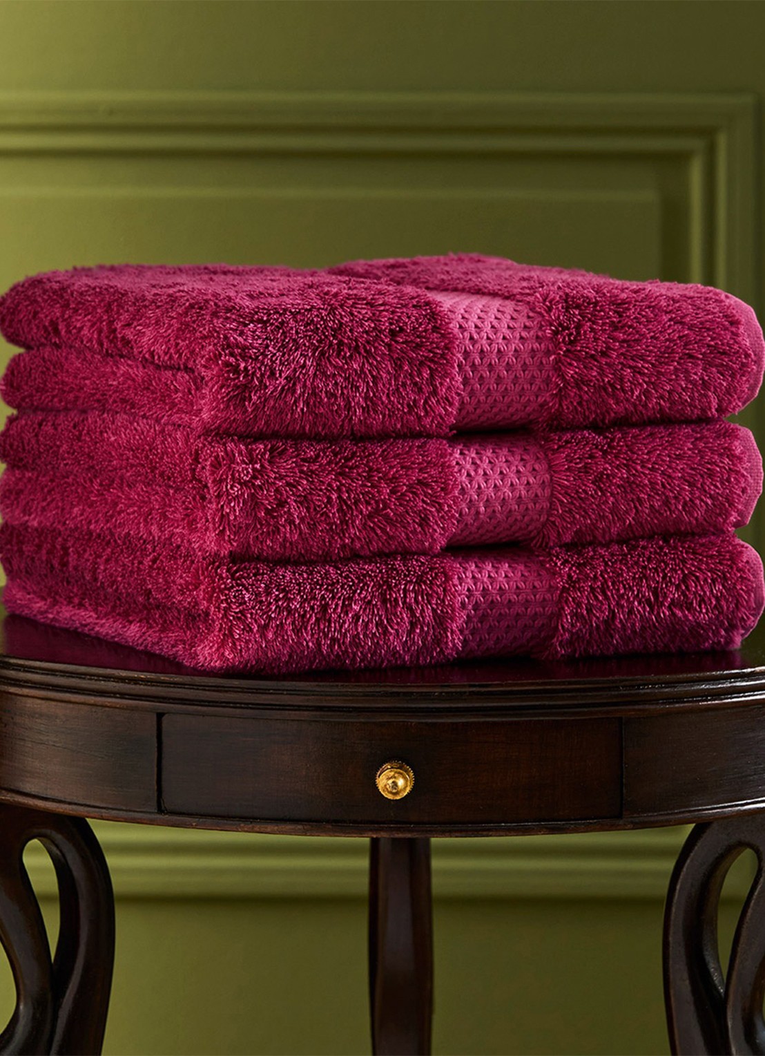 Yves Delorme Etoile gastendoek - 700 g/m² - 33 x 33 cm - voorkant 3 fuchsia