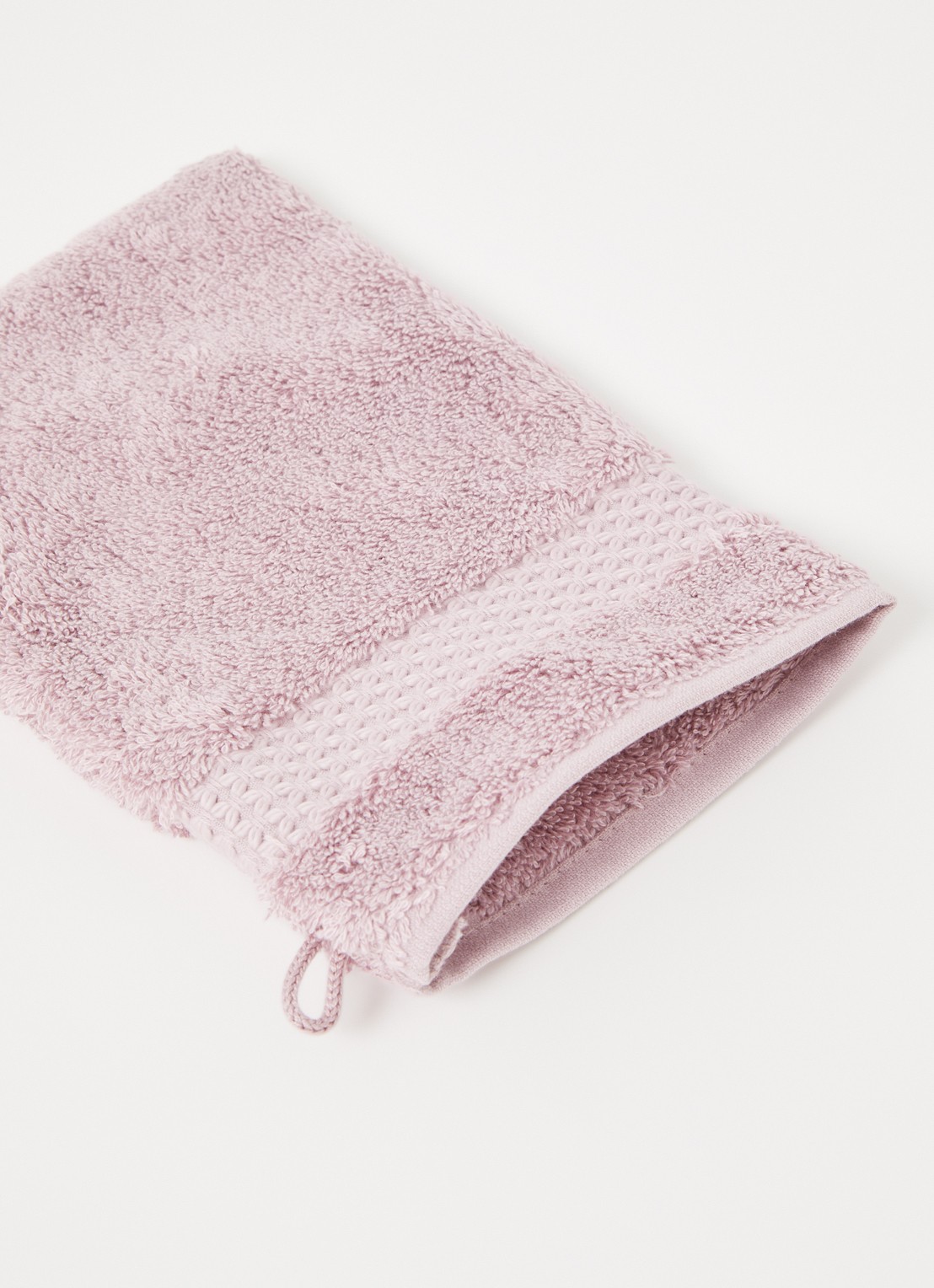 Yves Delorme Etoile washand - 700 gr/m2 - 16 x 22 cm - voorkant 2 lichtroze