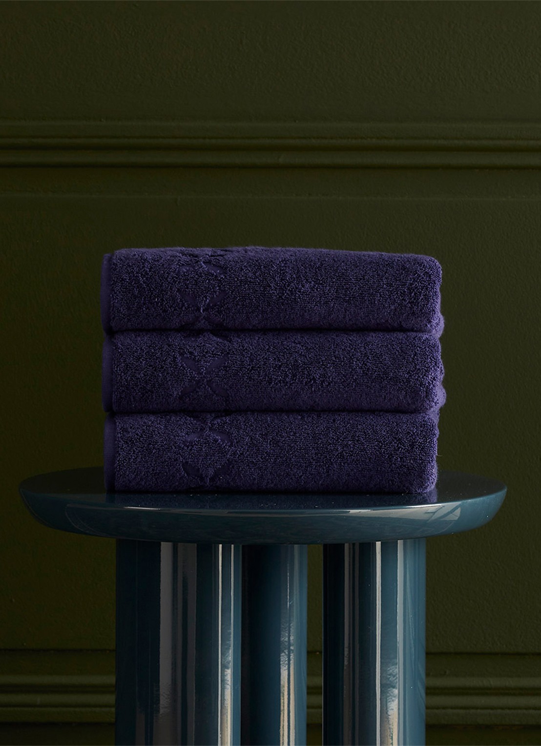 Yves Delorme Nature Amande gastendoek - 550 gr/m2 - detail 4 donkerblauw