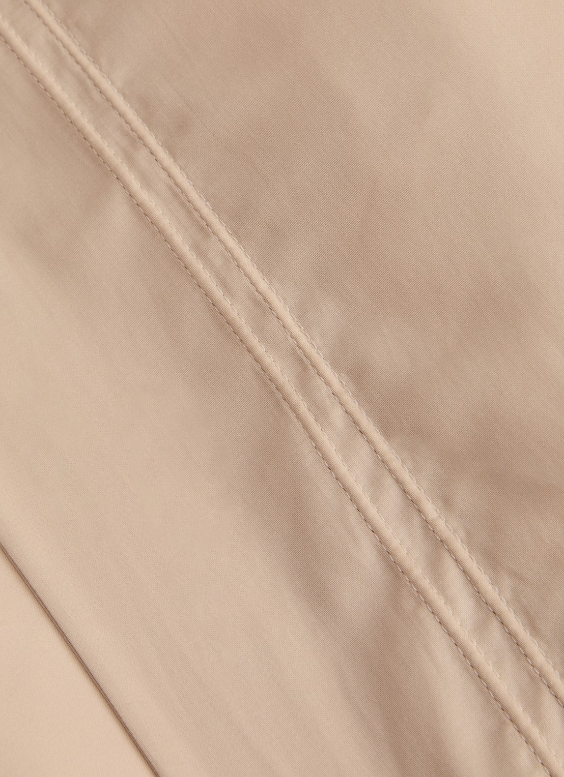 Yves Delorme Triomphe dekbedovertrek van katoensatijn 310TC - exclusief kussenslopen - detail 2 beige
