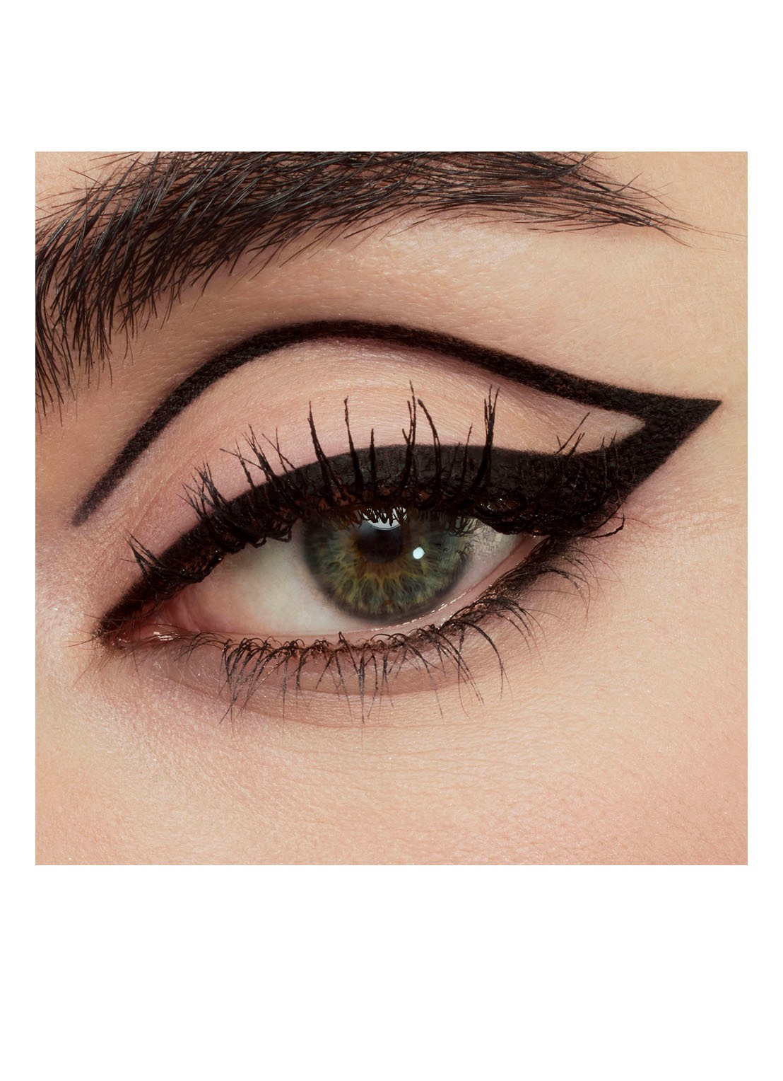 Yves Saint Laurent Lines Liberated - waterproof oogpotlood - detail 4 01 unbribled black