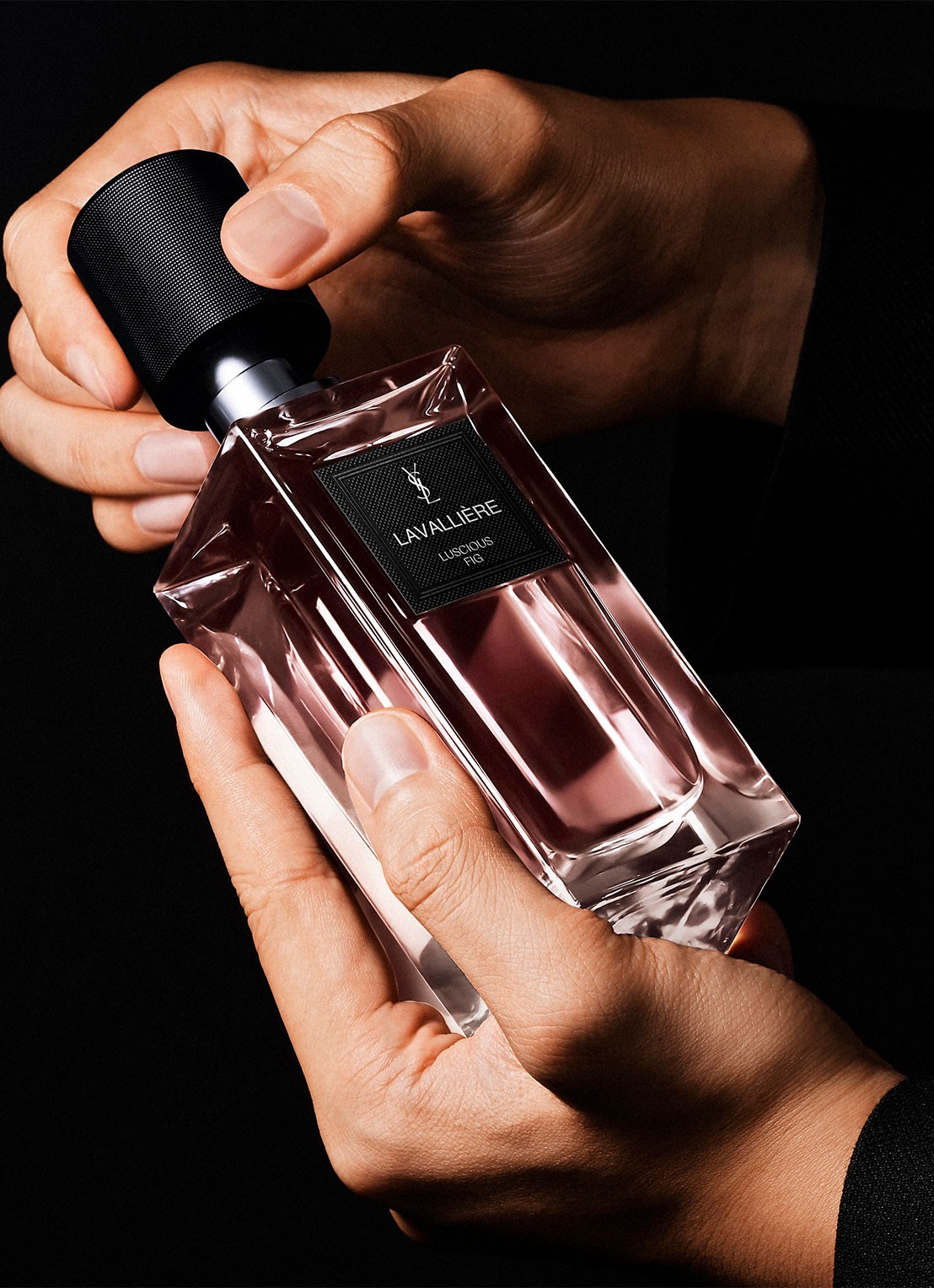 Yves Saint Laurent Mini Lavallière Eau de Parfum - travel size - detail 4 undefined