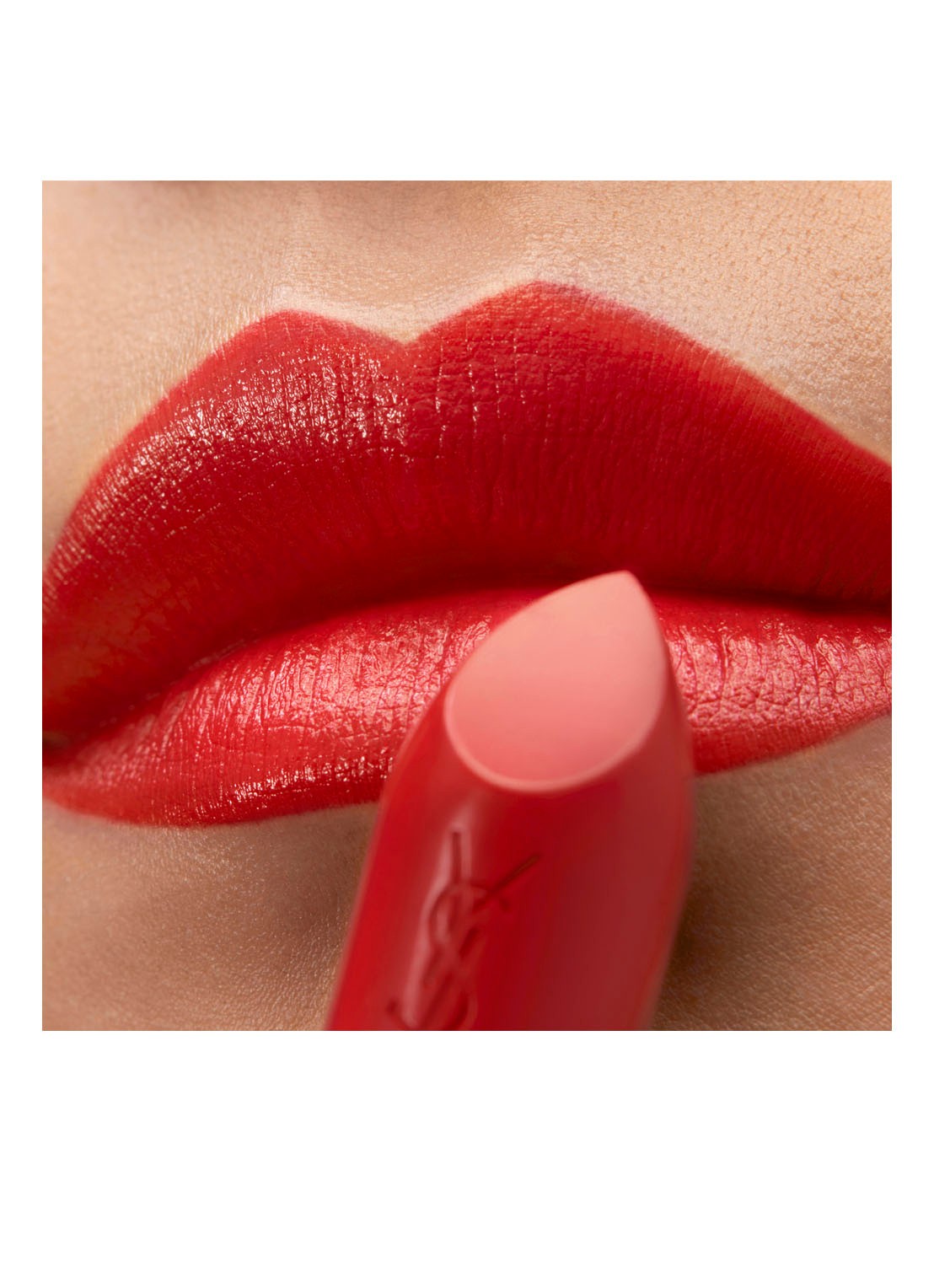 Yves Saint Laurent Rouge Pur Couture Lipstick  - detail 4 r9