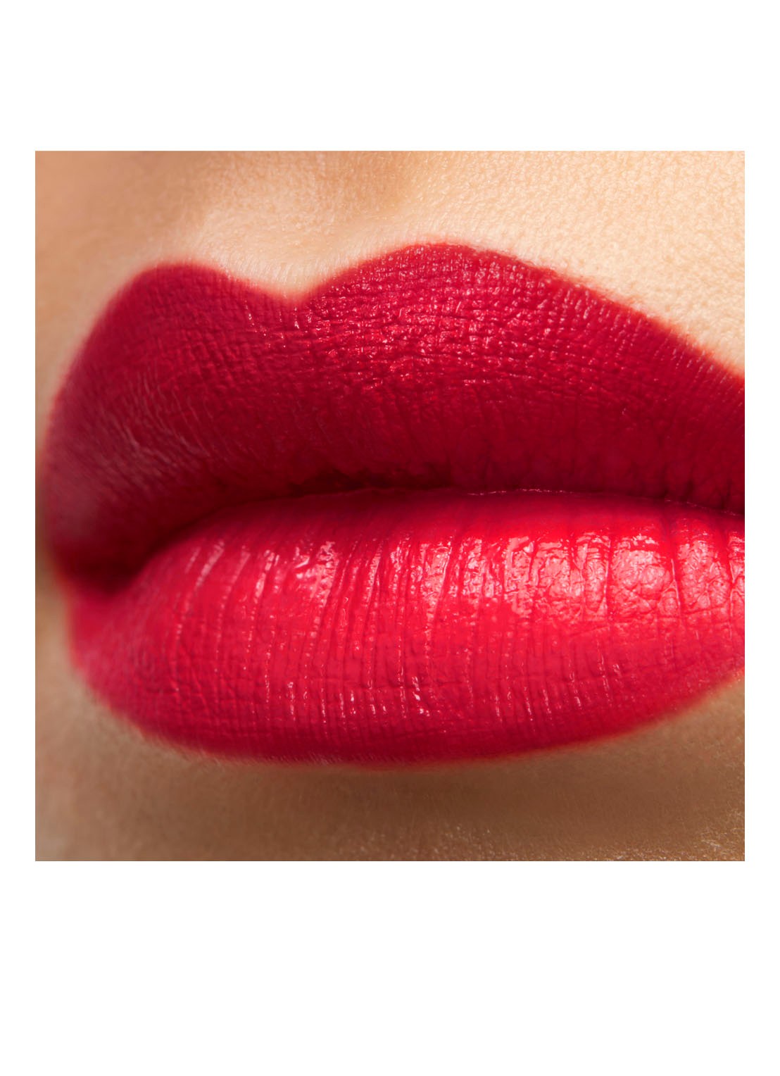 Yves Saint Laurent Rouge Pur Couture Lipstick  - detail 4 r11