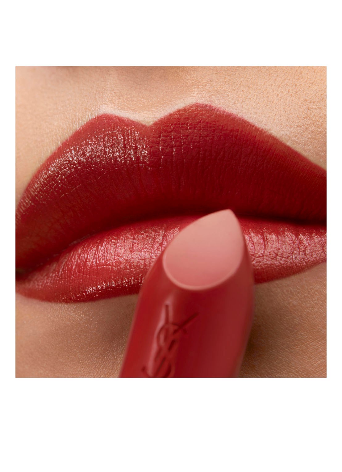 Yves Saint Laurent Rouge Pur Couture Lipstick  - detail 5 r1971