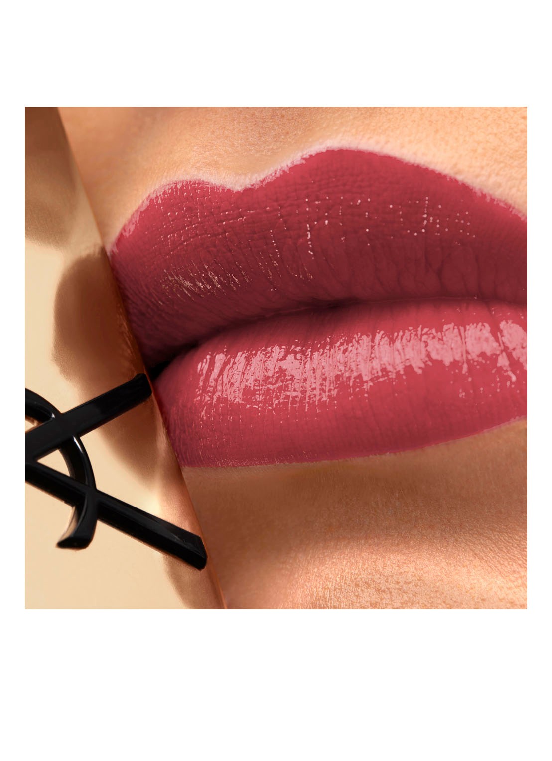 Yves Saint Laurent Rouge Pur Couture Lipstick  - detail 5 n2