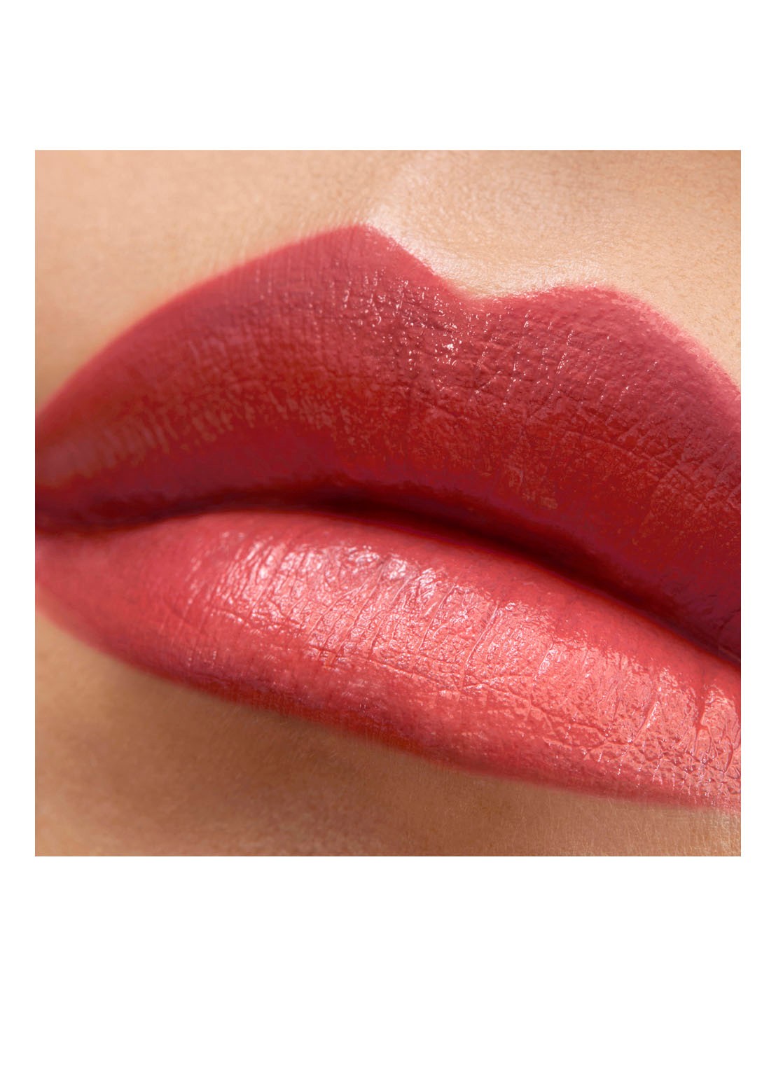Yves Saint Laurent Rouge Pur Couture Lipstick  - detail 4 n7