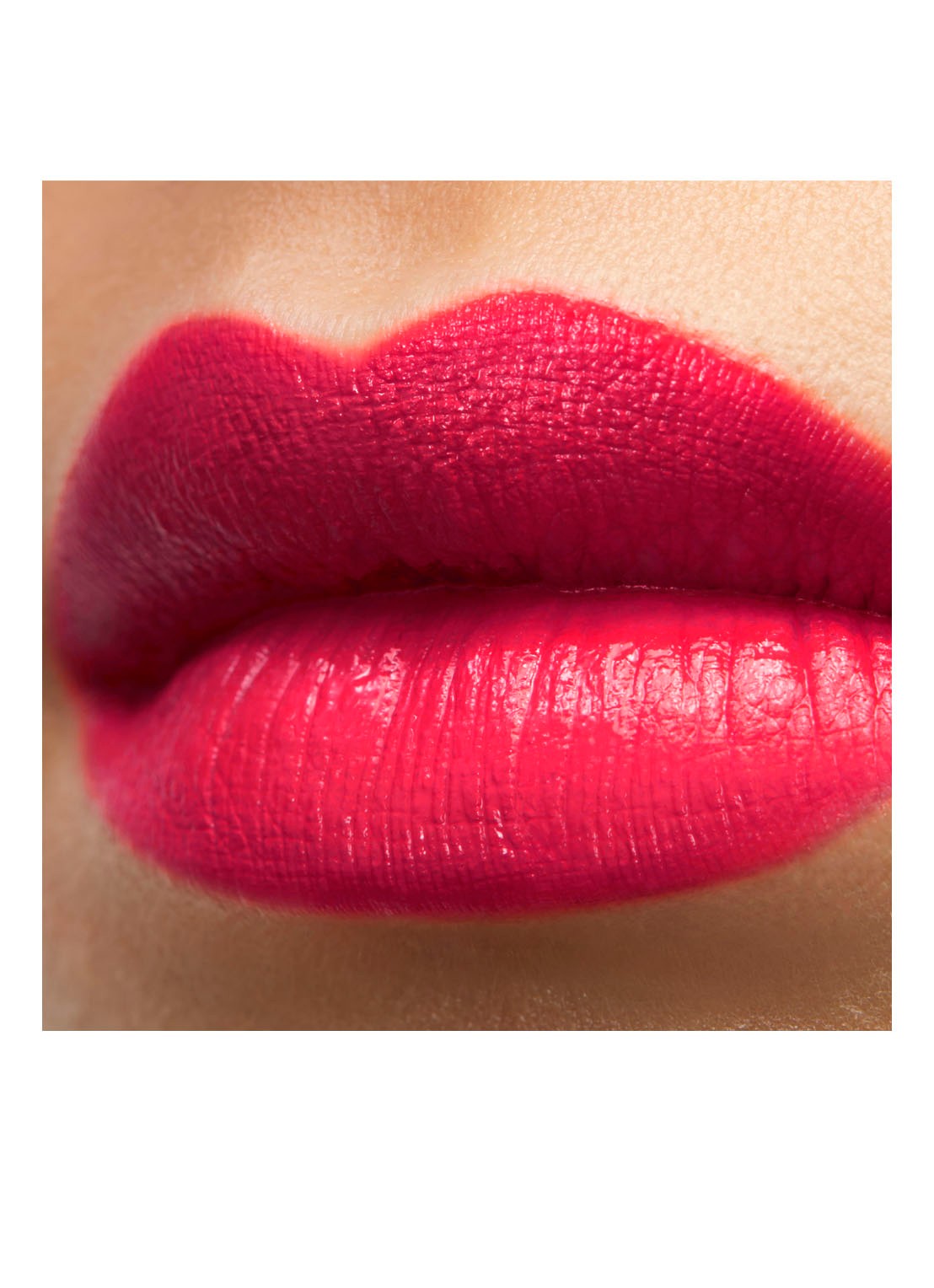 Yves Saint Laurent Rouge Pur Couture Lipstick  - detail 4 p3