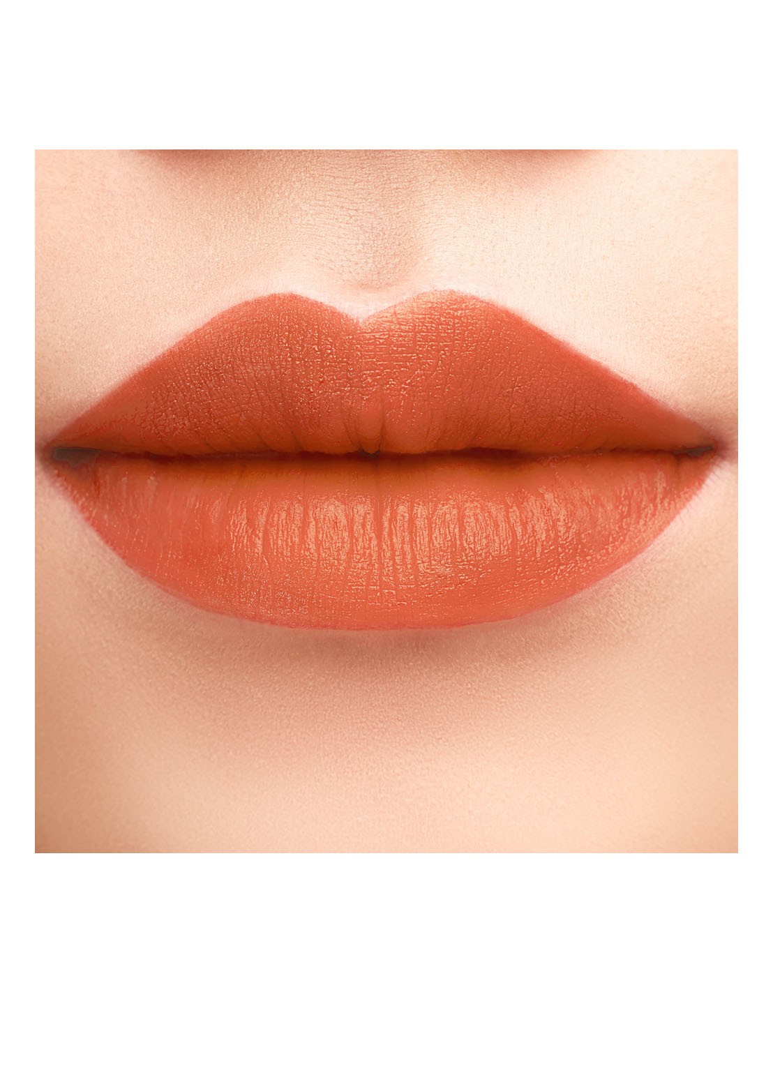 Yves Saint Laurent The Slim Couture Matte - lipstick - detail 5 24 chili studio