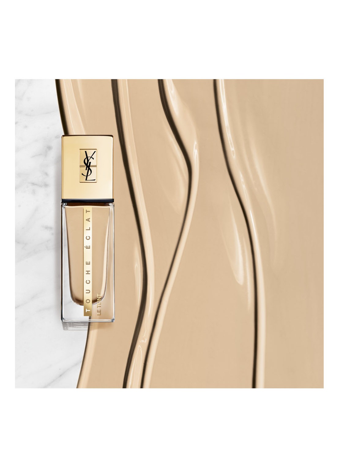 Yves Saint Laurent Touche Éclat Le Teint Foundation - detail 4 b10